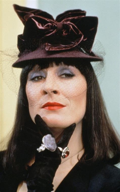 Behind the Scenes: Anjelica Huston's Preparation for the Grand High Witch Role